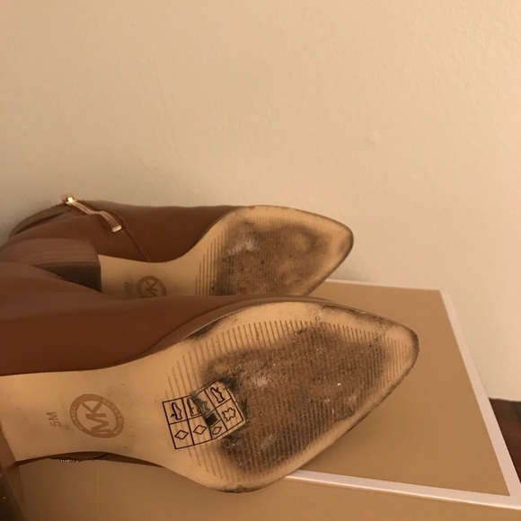 SOLD Michael Kors Saylor Leather Ankle Boots - Picture 4 of 8